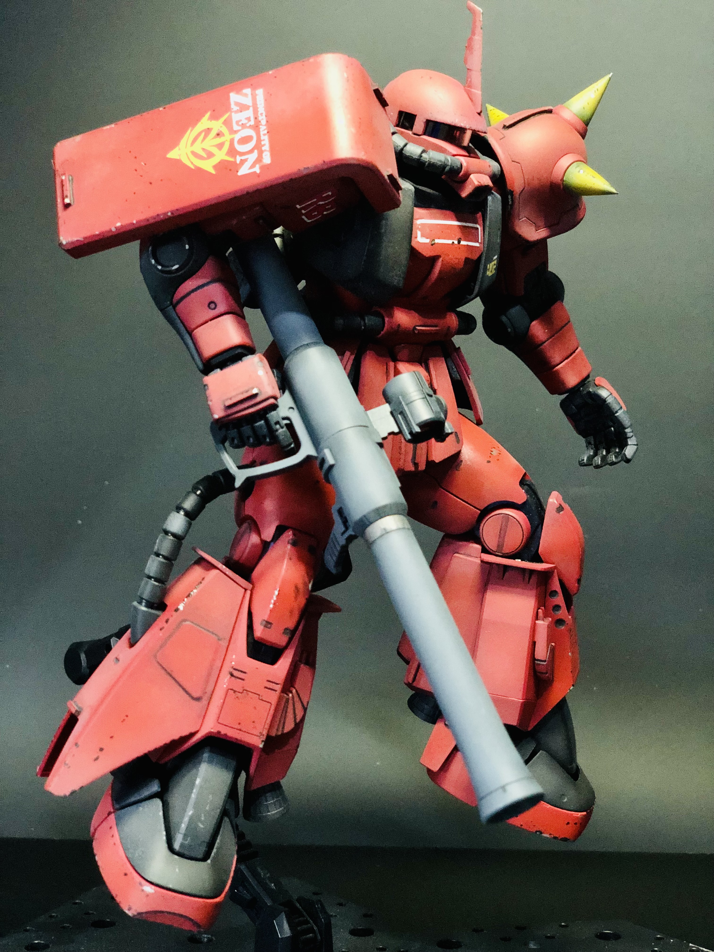 MG MS-06R-2 ジョニー・ライデン専用ザクII Ver.2.0｜調色した赤を立ち